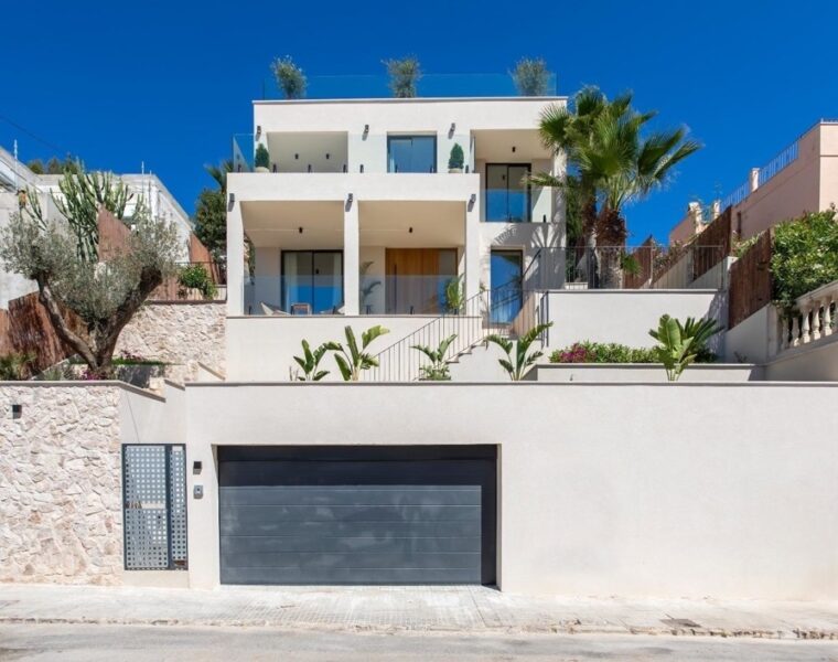 Villa for sale in Santa Ponsa ABC-101902