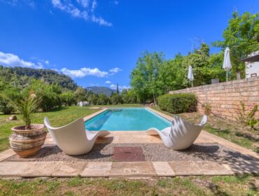 Villa for sale in Esporles