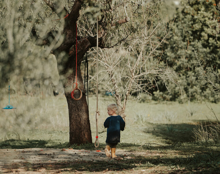 slow-living-helen-cummins-magazine-2024-cover