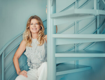 Helen Cummins About Page