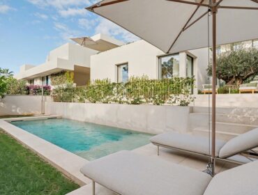 Villa for sale in Portals Nous